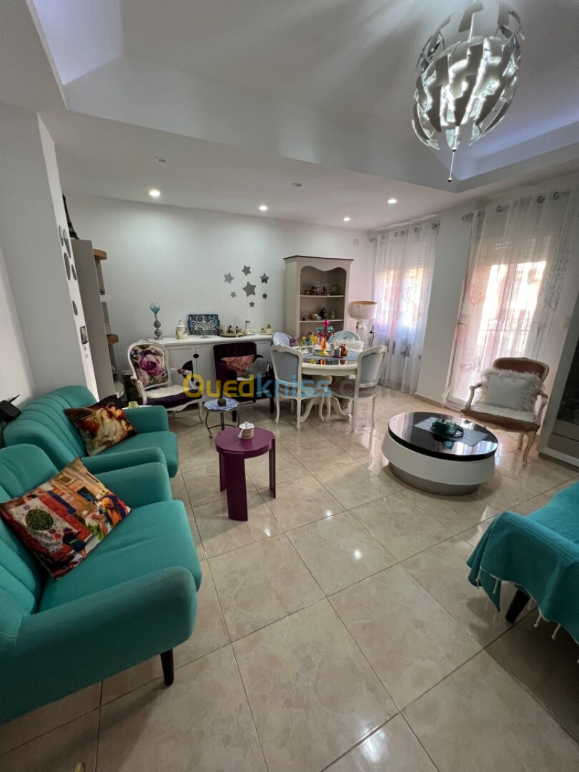 Location Appartement F4 Alger El achour