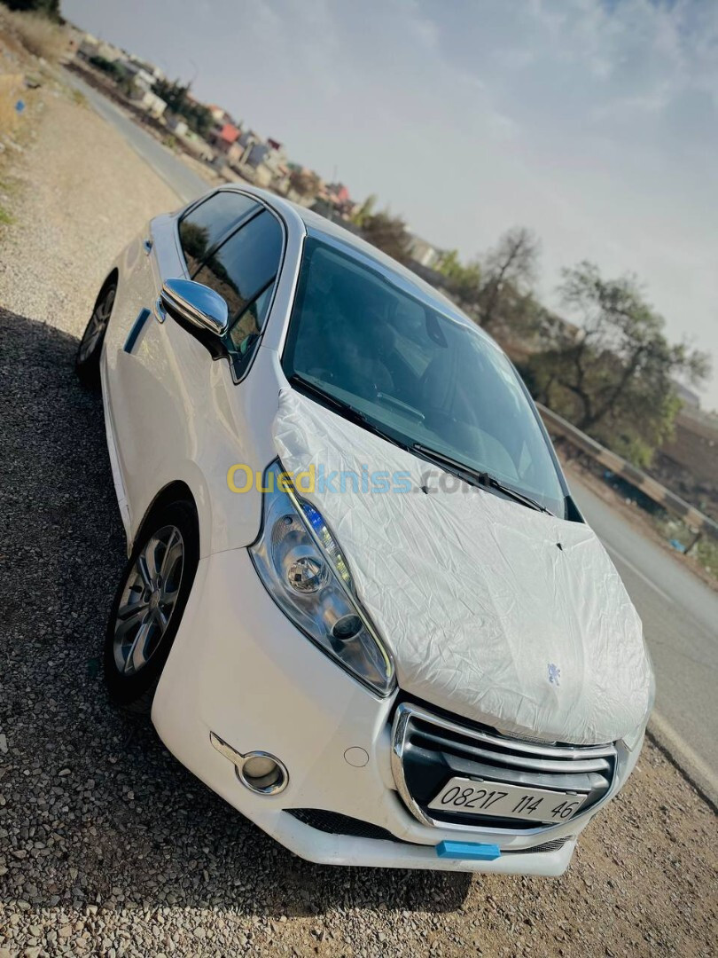 Peugeot 208 2014 Allure