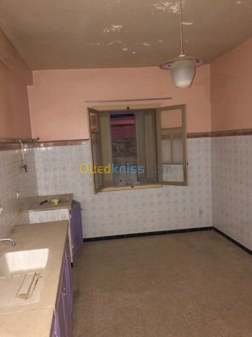 Vente Appartement F5 Jijel Jijel