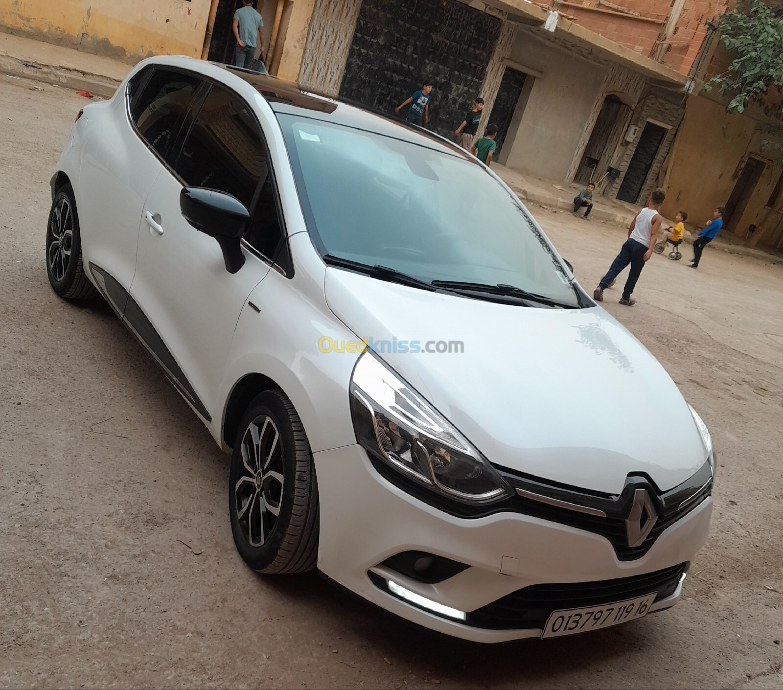 Renault Clio 4 2019 Limited 2