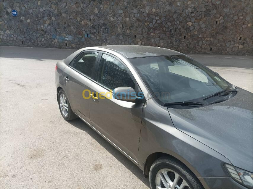 Kia Cerato 2011 