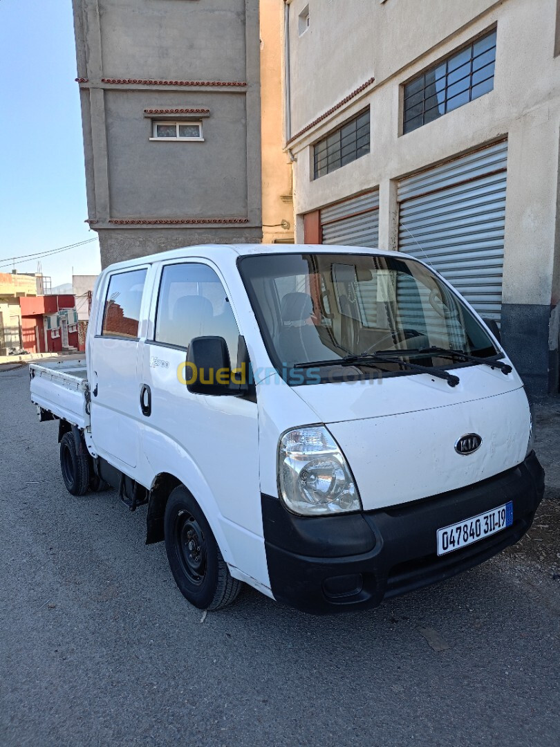 Kia dubl cabine Kia k2700 dubl cabine 2011