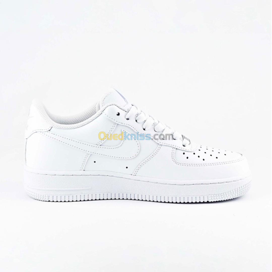 NIKE AIR FORCE 1 CW2288-111