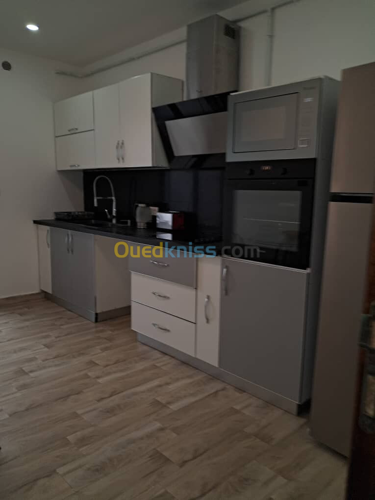 Location vacances Appartement F4 Oran Oran