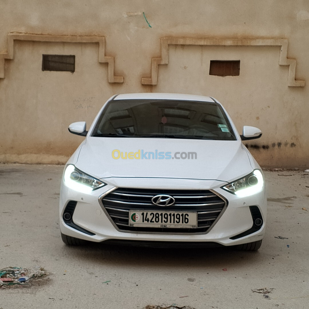 Hyundai Elantra 2019 GLX