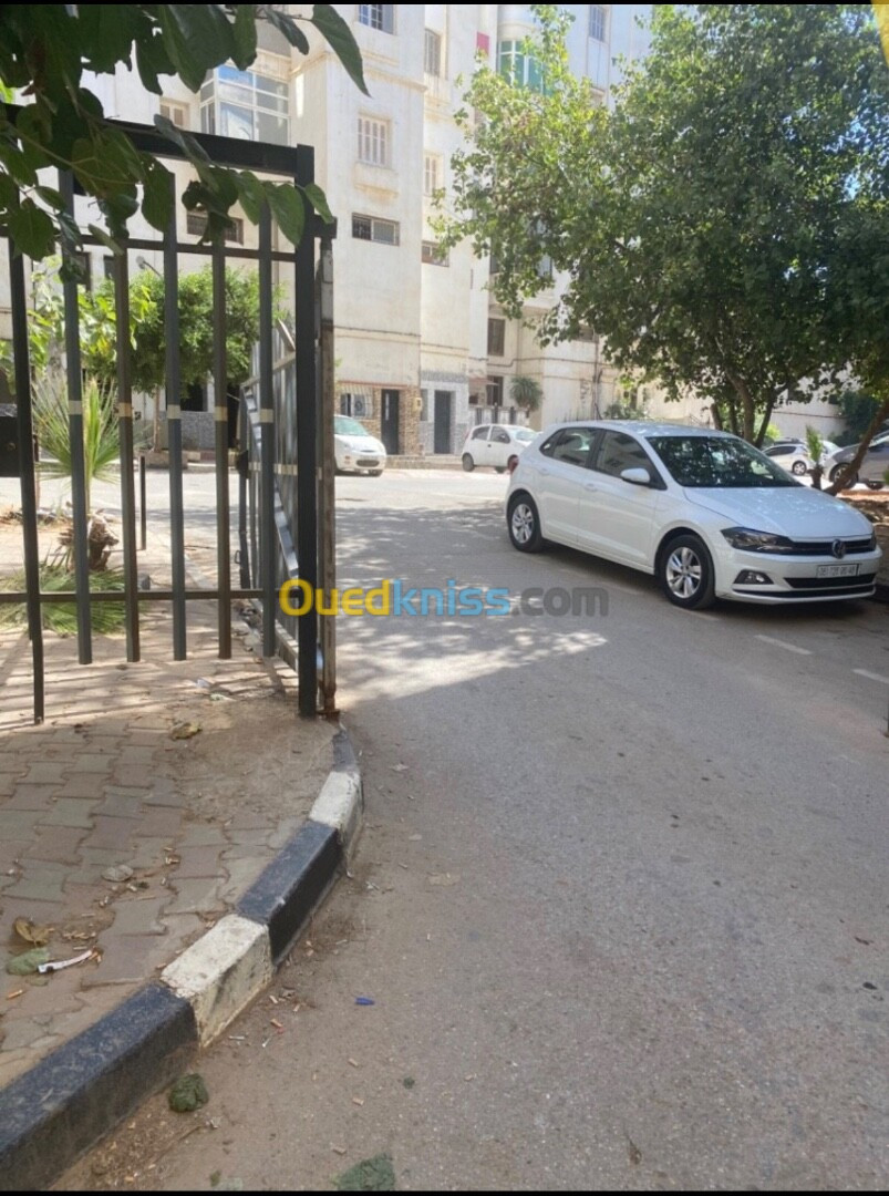 Vente Appartement F3 Alger Ain benian