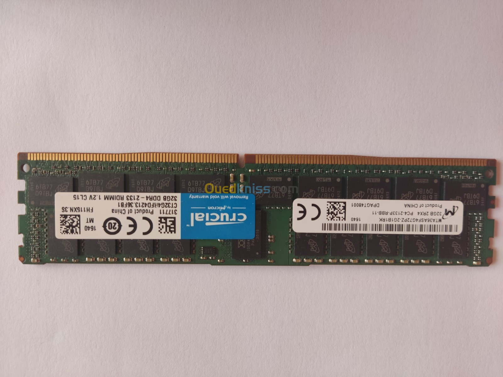 RAM 32GB DDR4 Crucial pour ordinateur de bureau 