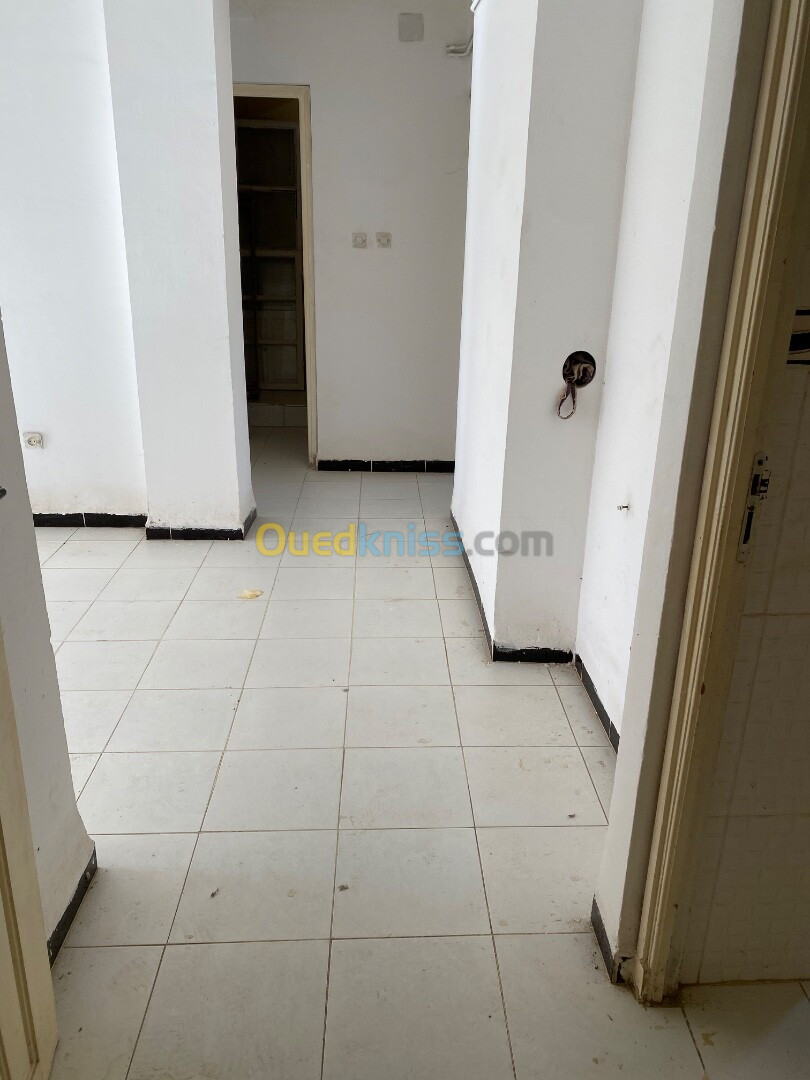 Vente Appartement F3 Boumerdès Corso