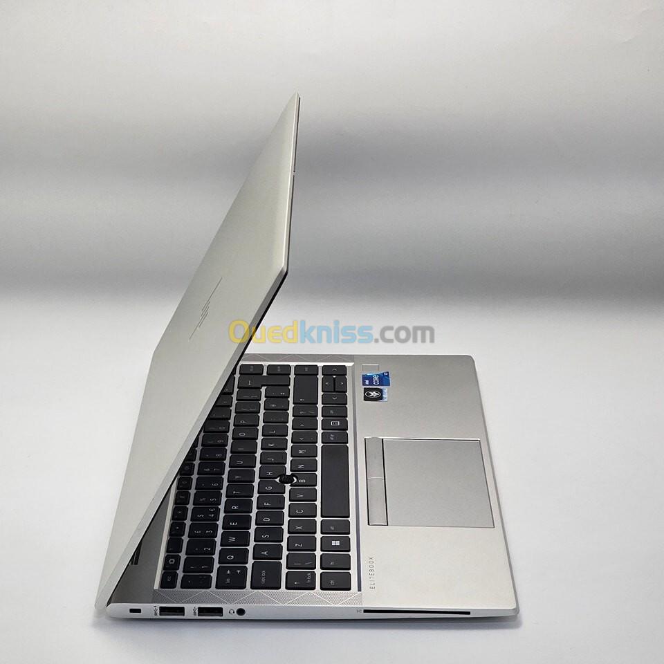 HP ELITEBOOK 840 G8 / 11th I7-1165G7/ 16GO DDR4 / 512GO SSD / 14" FHD