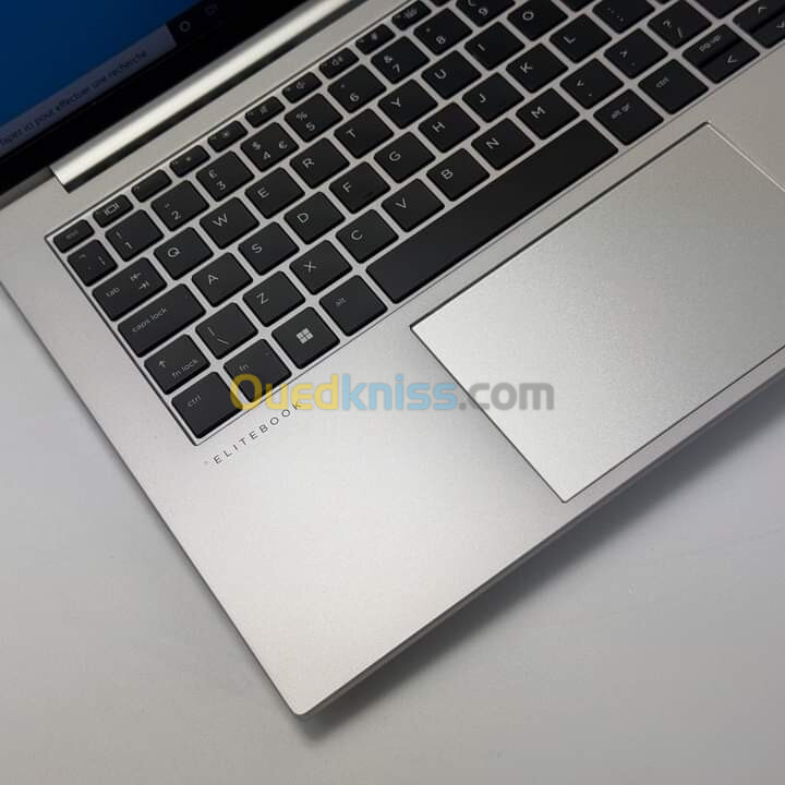 HP ELITEBOOK 840 G10 / 13th I7-1370P / 32Go DDR5 / 512Go SSD / 14  FHD+