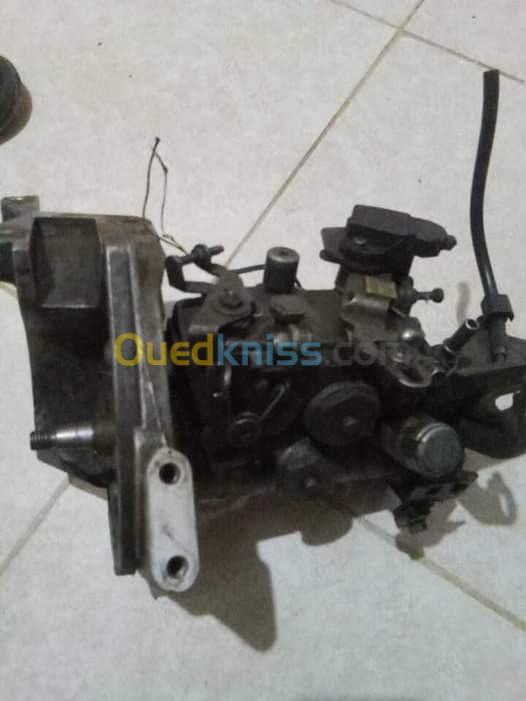 Pompe injection clio 1.9D 