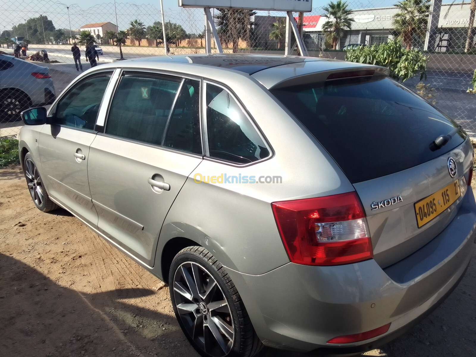 Skoda Rapid Spaceback 2015 Edition