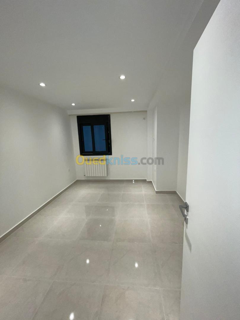 Vente Appartement F3 Alger Ain taya