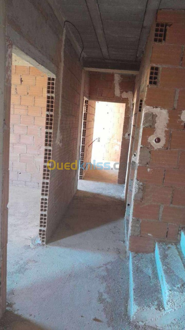 Vente Duplex Tizi ouzou Ouaguenoun