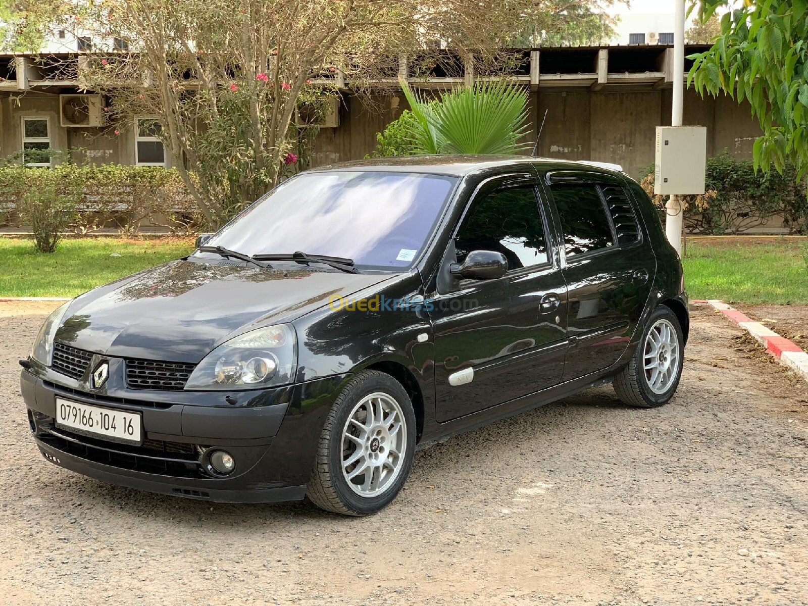 Renault Clio 2 2004 Extreme