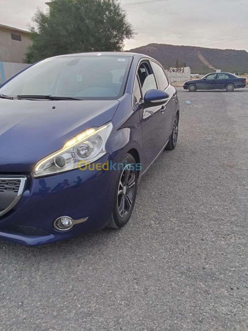 Peugeot 208 2014 E-hdi