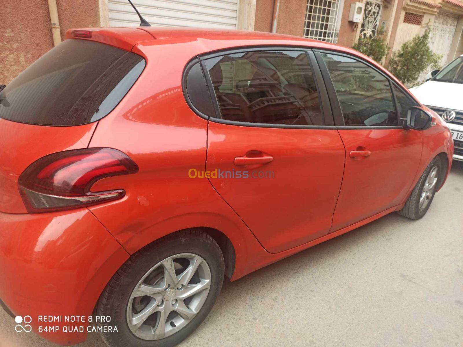 Peugeot 208 2015 Active