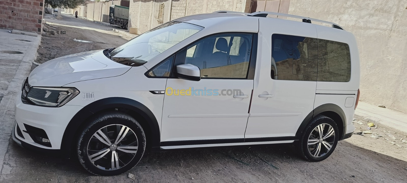 Volkswagen Caddy 2018 Alltrack