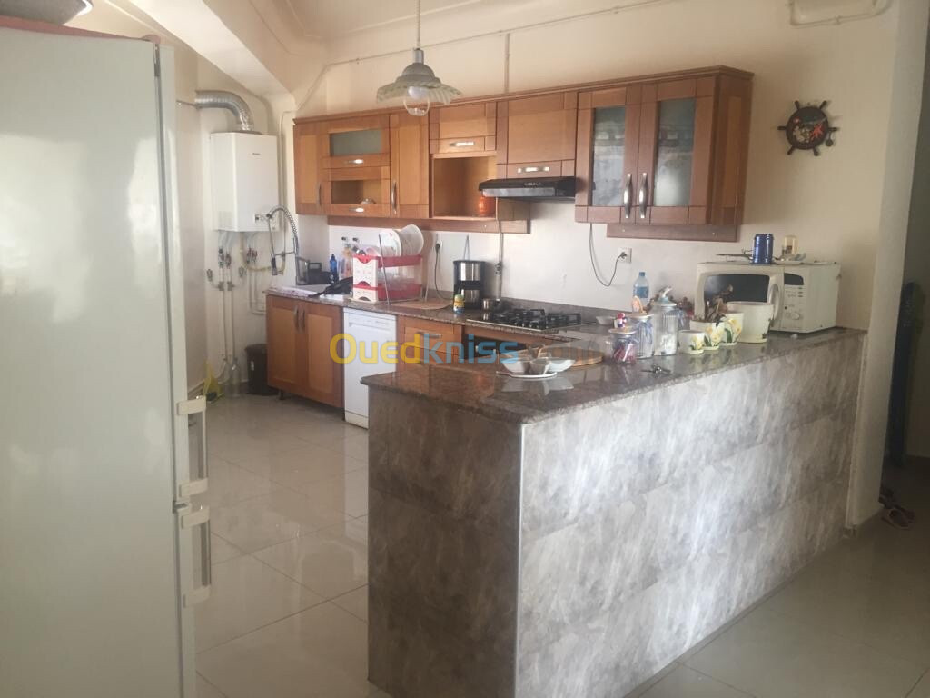 Vente Appartement F4 Oran Ain el turck