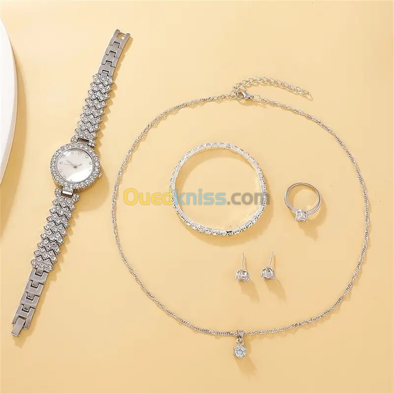 Parure avec montre bracelet 