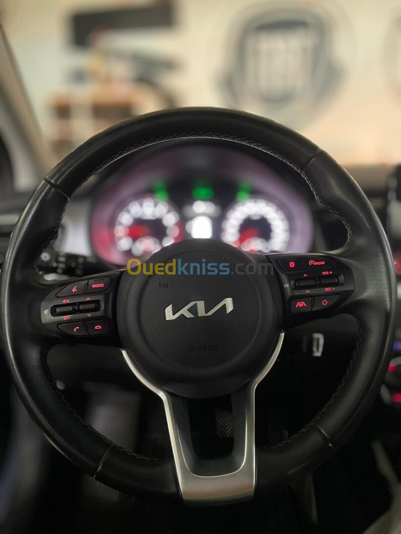 Kia stonic 2022 Kia