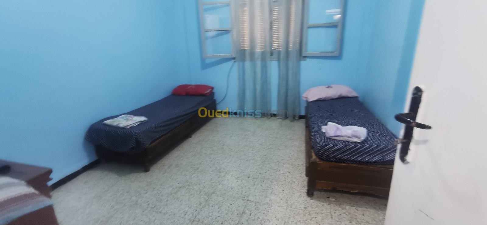 Location vacances Appartement F3 Bejaia Melbou