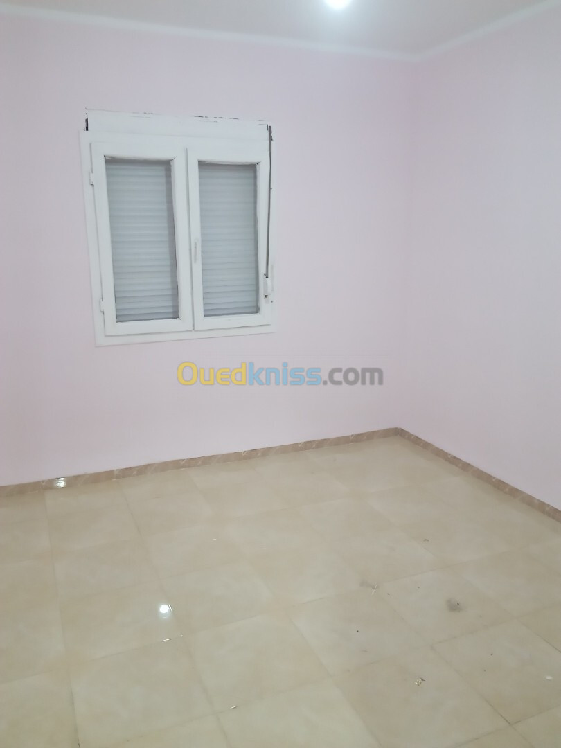 Location Appartement F4 Oum El Bouaghi Oum el bouaghi