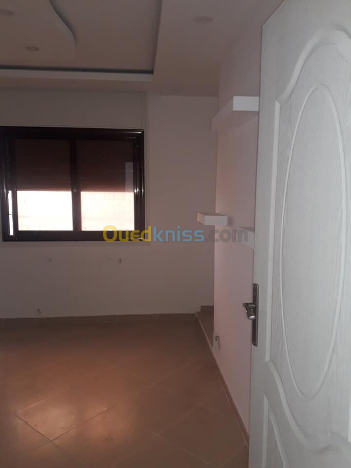 Vente Appartement F3 Alger Bouzareah