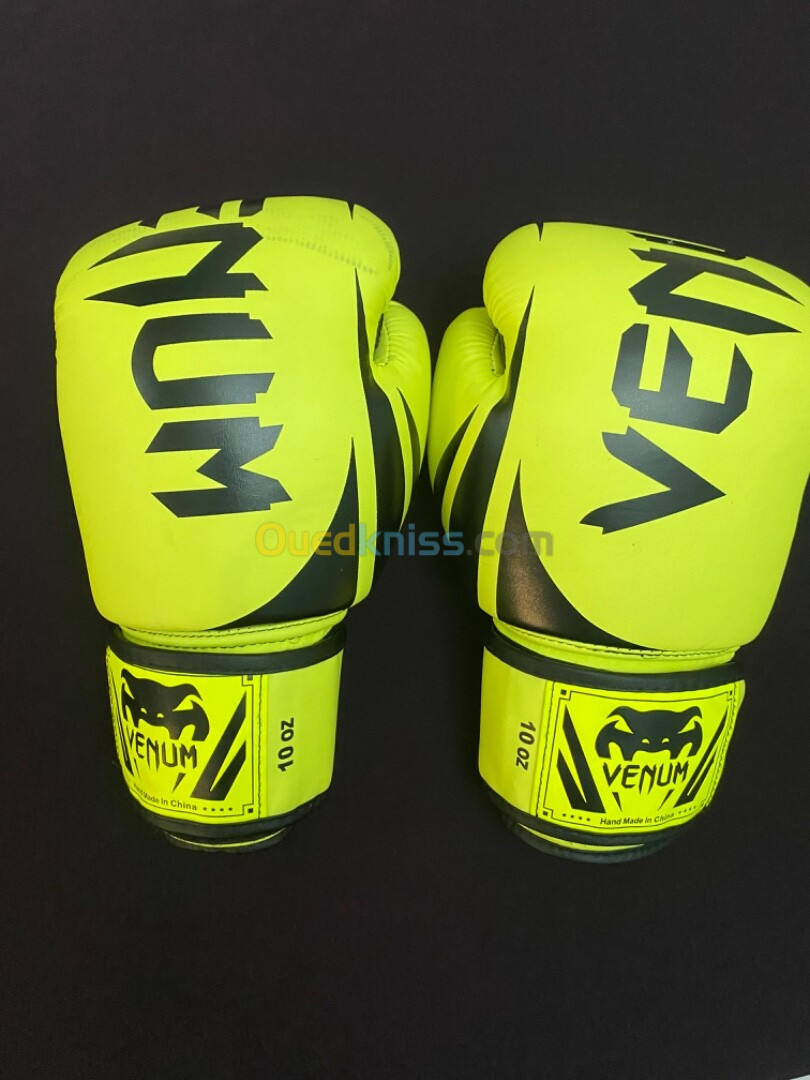 Gants de boxe venum