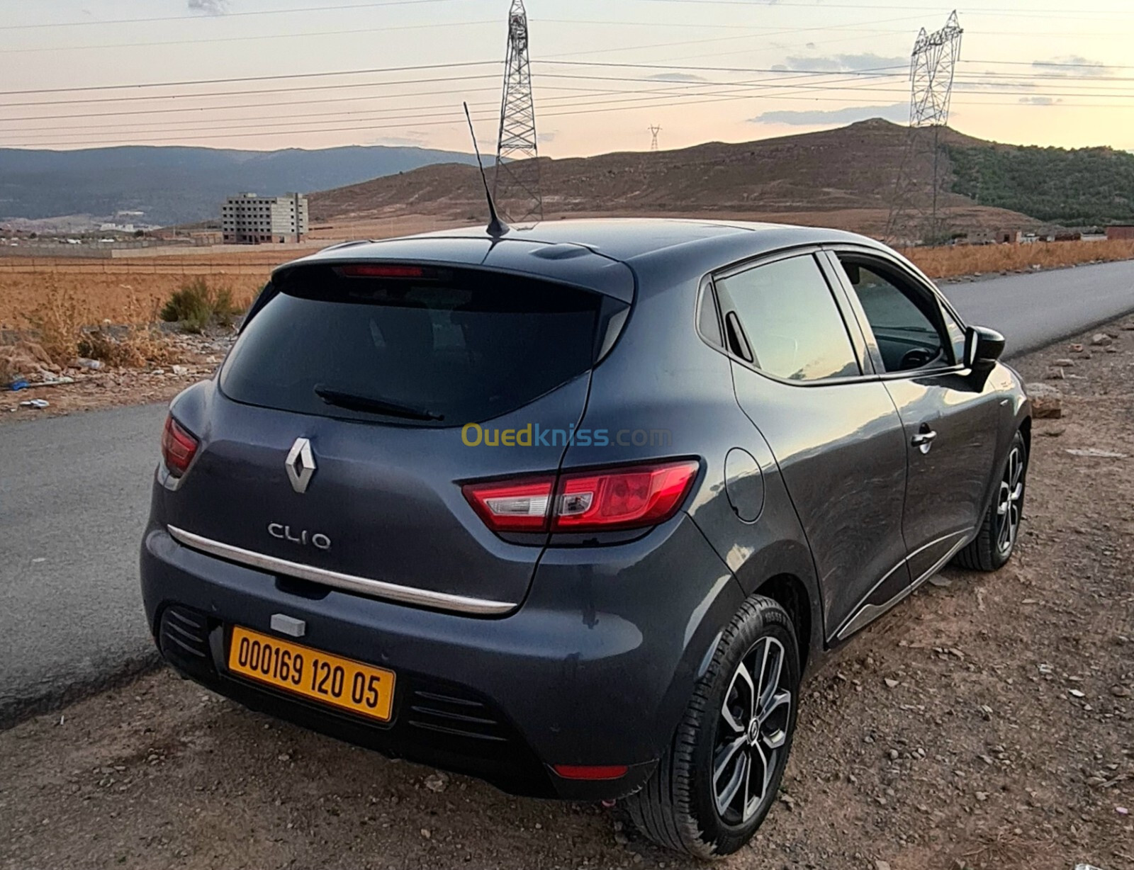 Renault Clio 4 2020 Limited 2