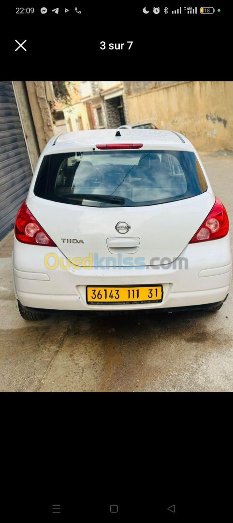 Nissan Tiida 5 portes 2011 