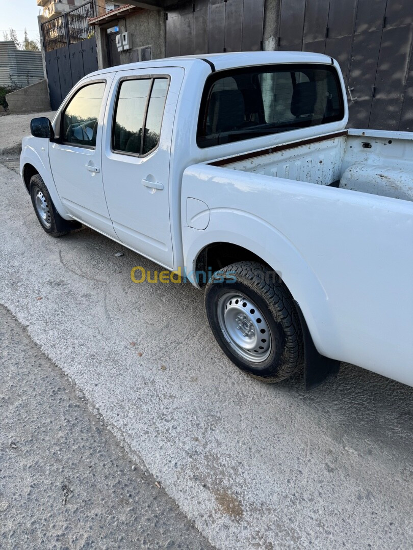 Nissan Navara 2015 Elegance 4x4