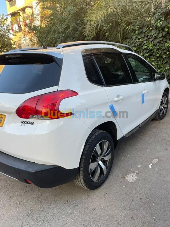 Peugeot 2008 2015 Allure