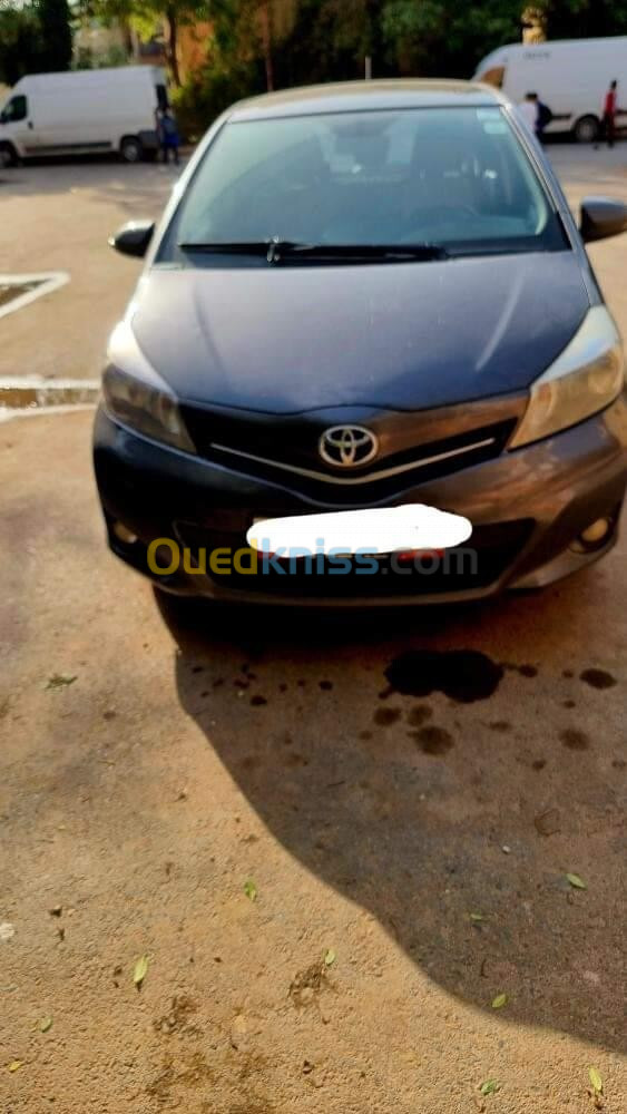 Toyota Yaris 2013 Touch