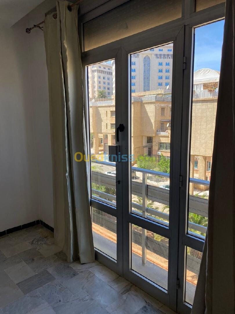 Location Duplex F7 Alger Hydra