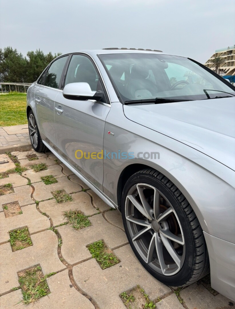 Audi A4 2015 S Line +