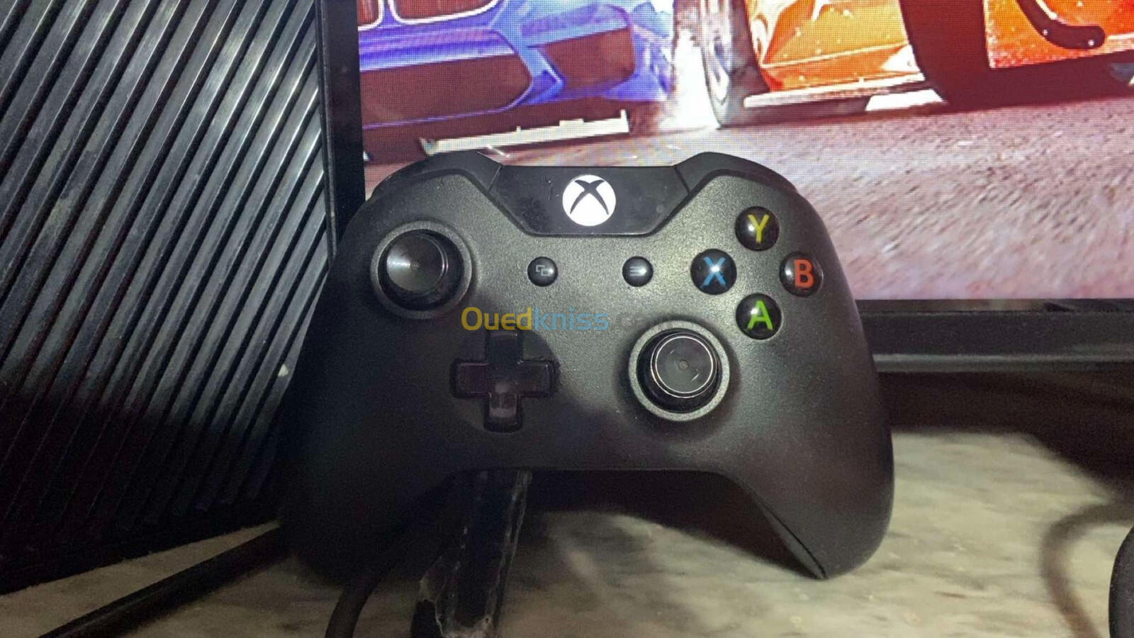 Xbox one Avec manette et game passe ultimate 2 moi 