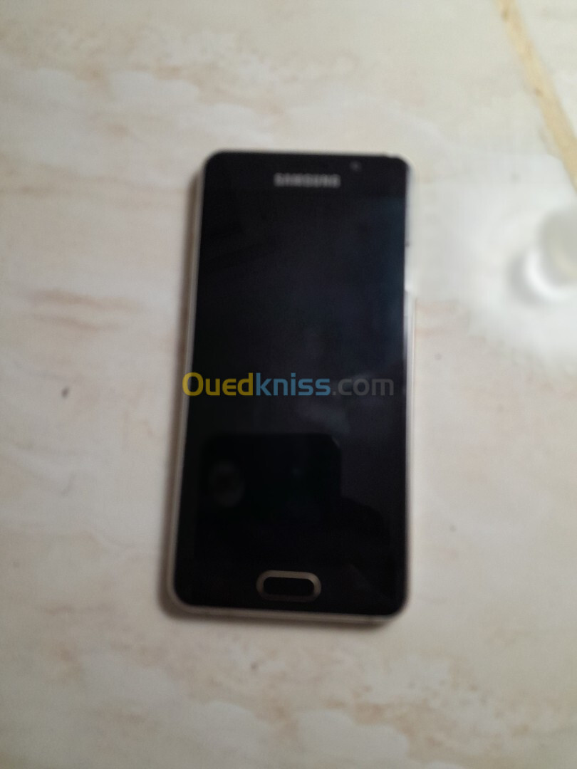 SAMSUNG SAMSUNG A3 6