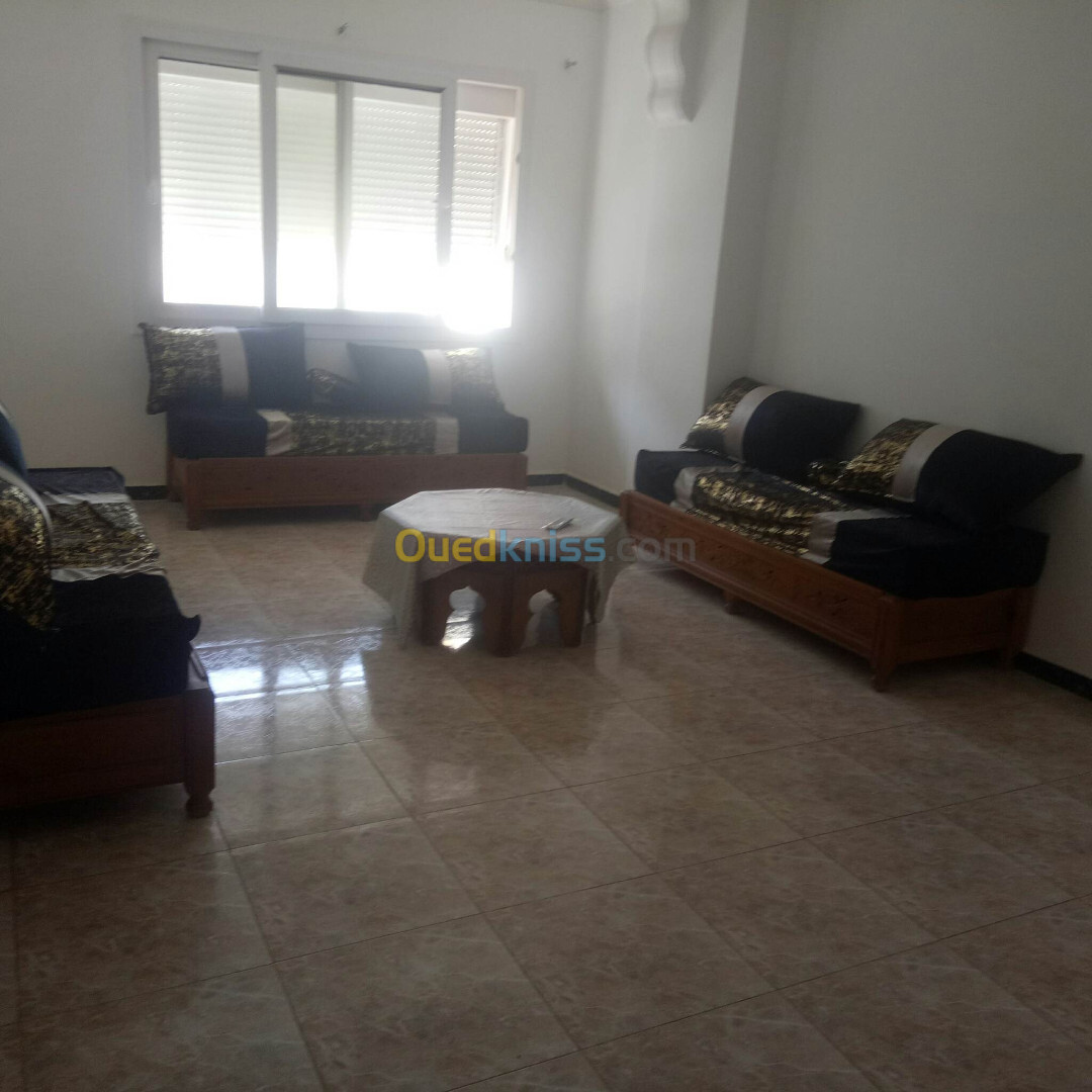 Location vacances Appartement F3 Mostaganem Mostaganem