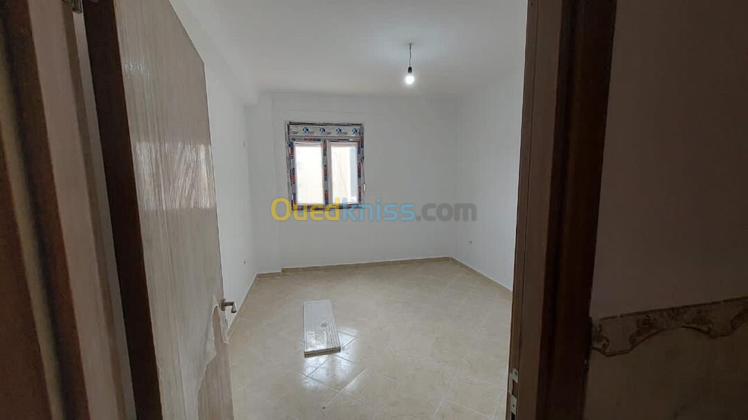 Vente Appartement Blida Soumaa