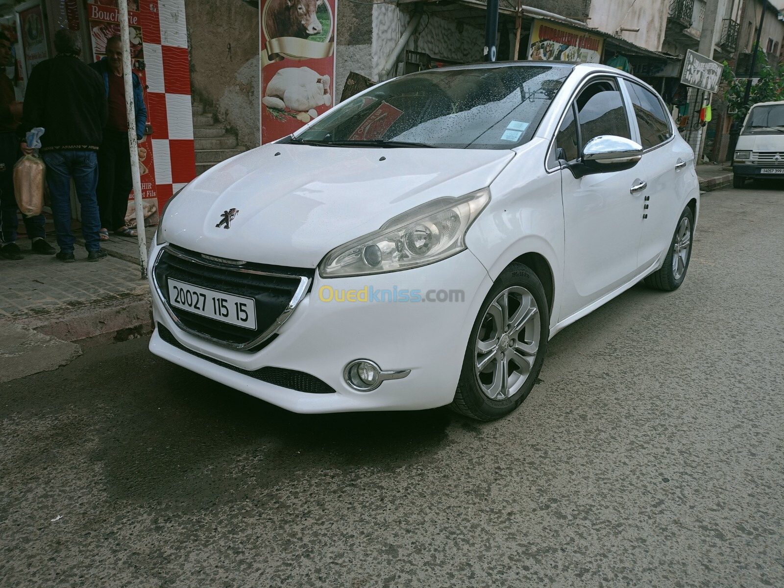 Peugeot 208 2015 Allure