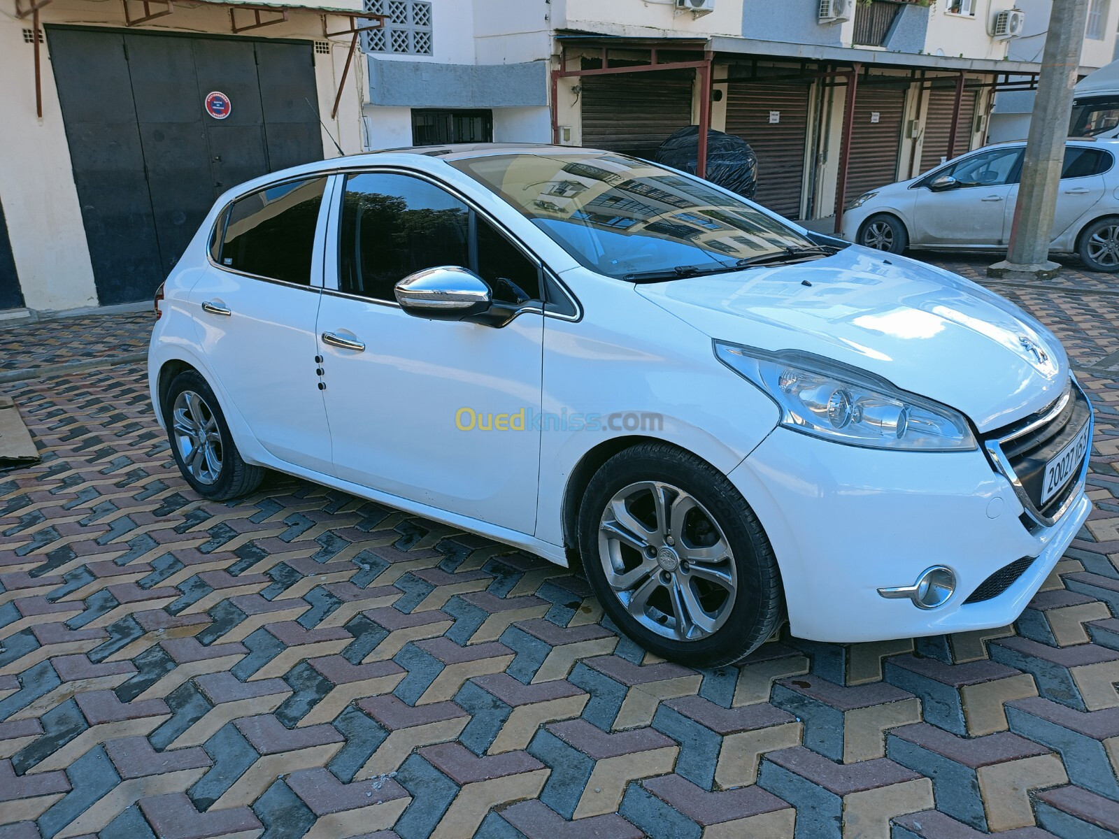 Peugeot 208 2015 Allure