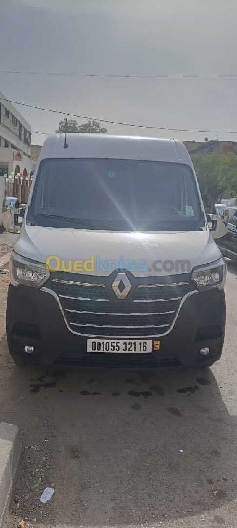 Renault Master 2021