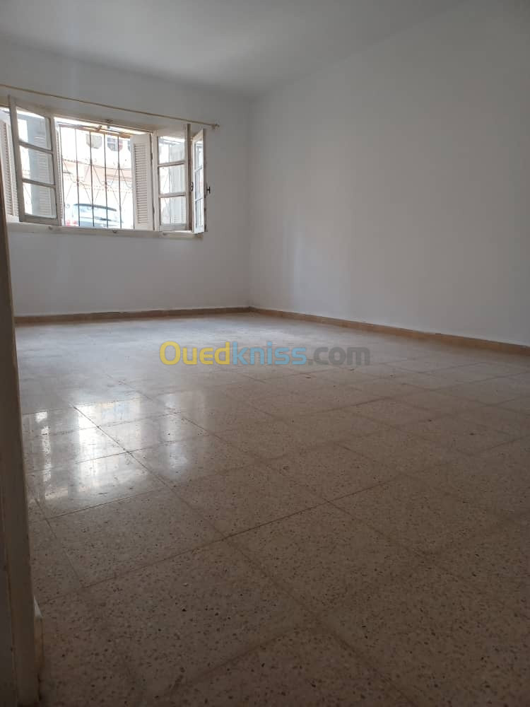 Vente Appartement F3 Alger Dely brahim