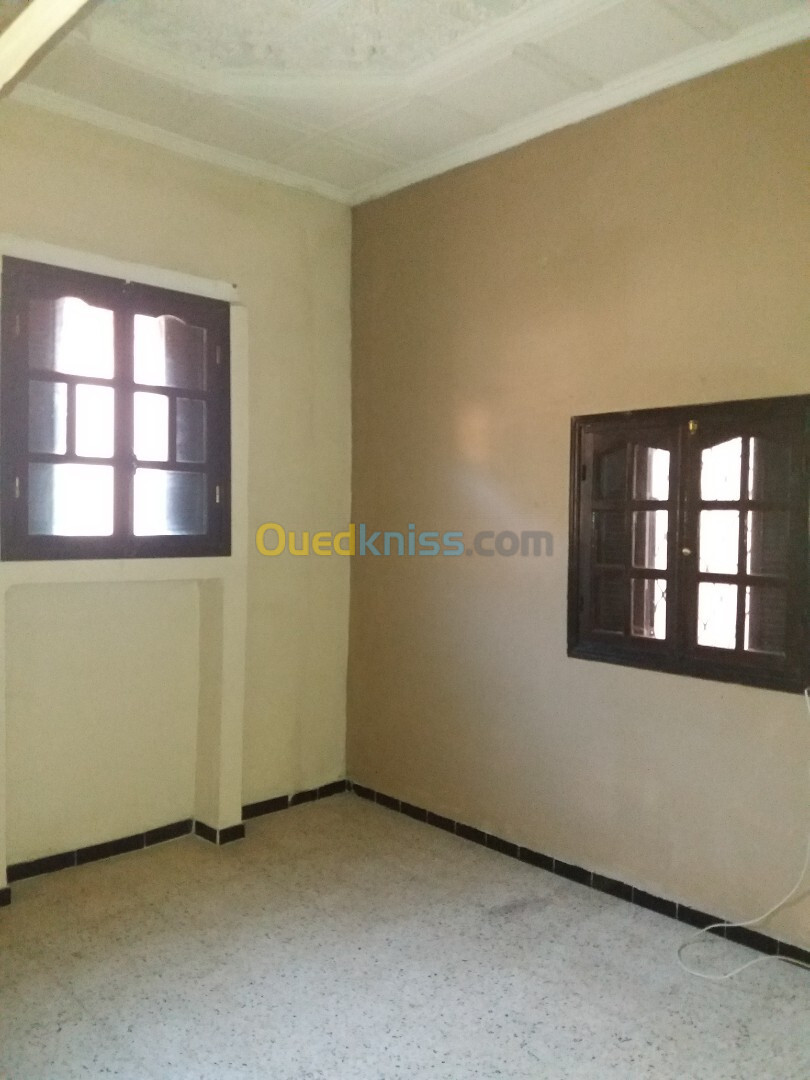 Location Appartement F2 Alger Draria