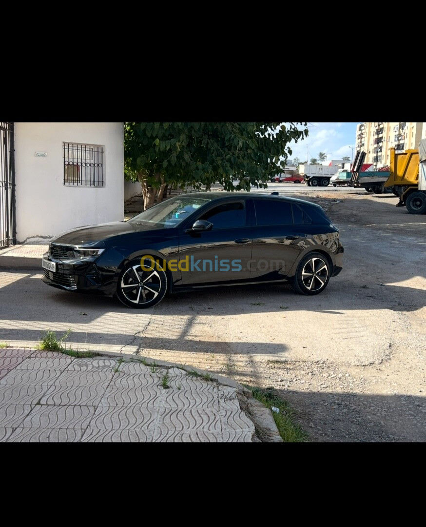 Opel Astra 2024 Gs line