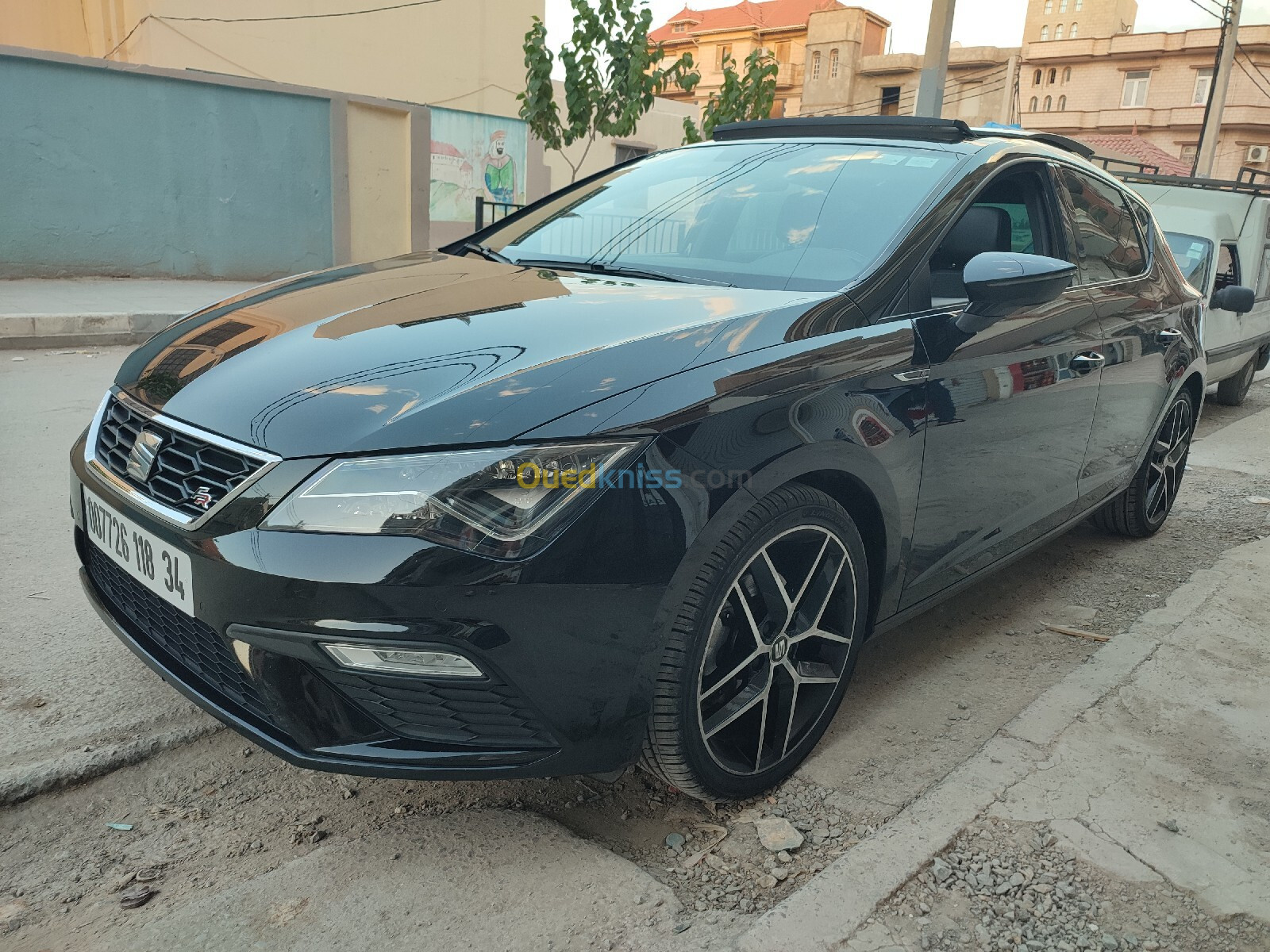 Seat Leon 2018 Beats