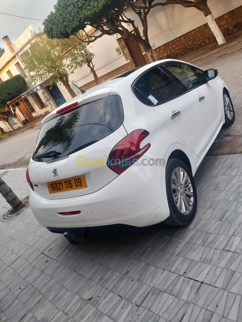 Peugeot 208 2016 Allure Facelift