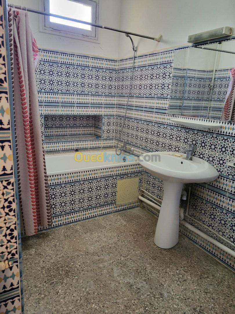 Location Appartement F4 Alger Kouba