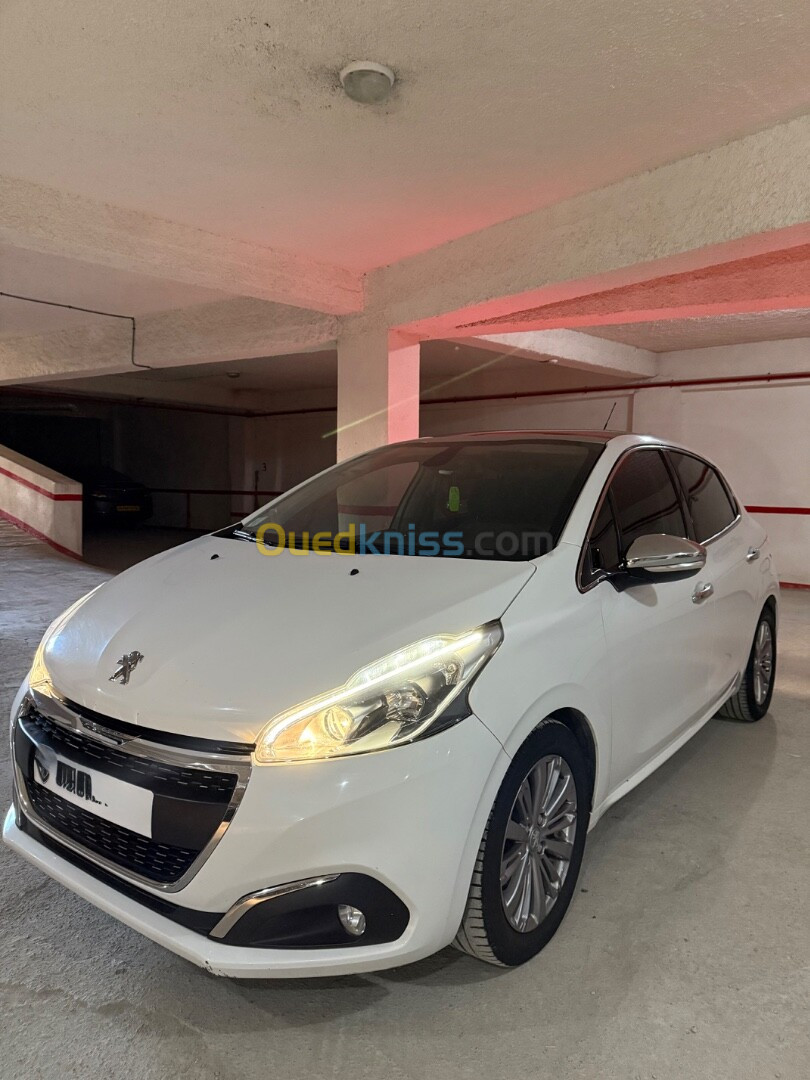 Peugeot 208 2019 Allure Facelift